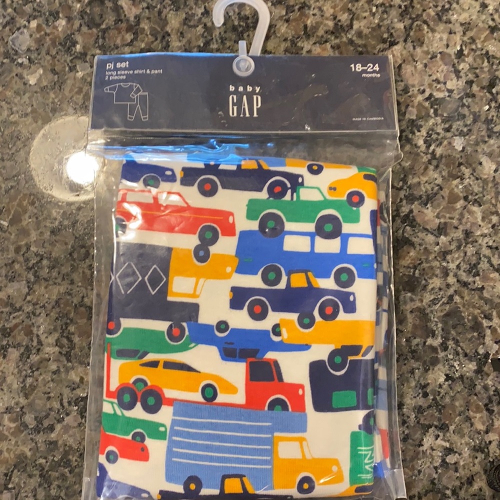 Gap Pajama Set with cars and trucks